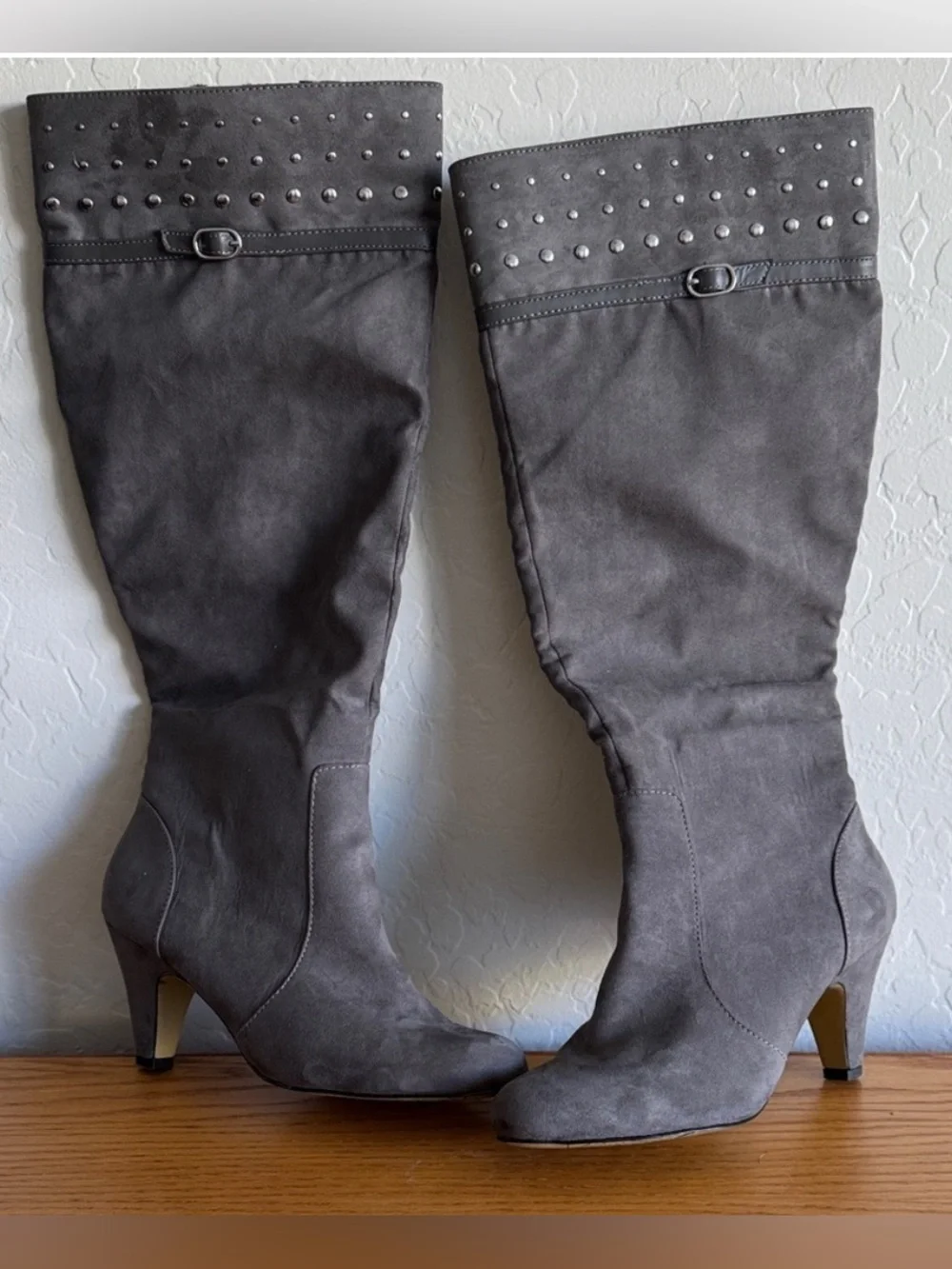 Bella Vita Gray Suede Studded Knee High Boots Heel. Size:7.5